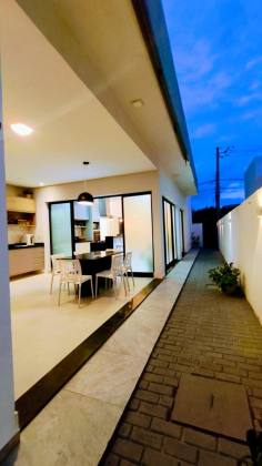 Casa mobiliada à venda no Alphaville Sergipe