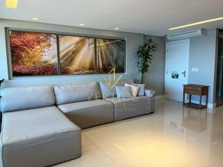 Apartamento 3 Suítes Luxuoso com Vista Mar – Colina A