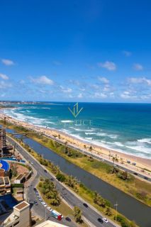 Apartamento frente mar em Jaguaribe | 2 vagas de garagem
