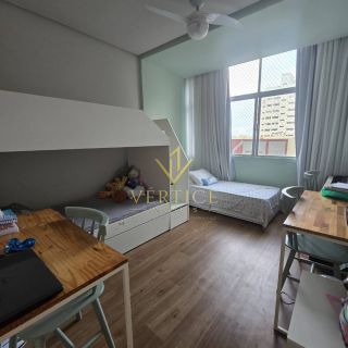 Apartamento de 140 m² | Nascente Total | 4 Quartos | Reformado e Planejado