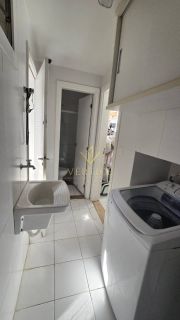 Casa solta 4/4 em Condomínio fechado