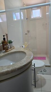 Casa solta 4/4 em Condomínio fechado