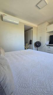 Casa solta 4/4 em Condomínio fechado