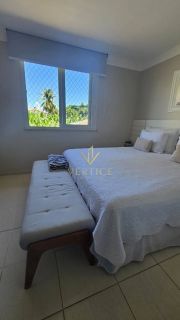 Casa solta 4/4 em Condomínio fechado