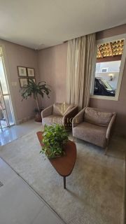 Casa solta 4/4 em Condomínio fechado