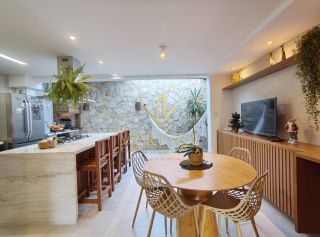 Casa Triplex em Patamares | Energia Solar | 4 Vagas