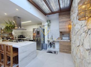 Casa Triplex em Patamares | Energia Solar | 4 Vagas