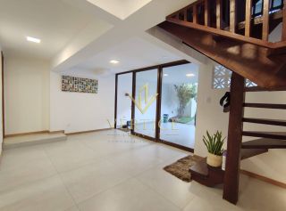 Casa Triplex em Patamares | Energia Solar | 4 Vagas