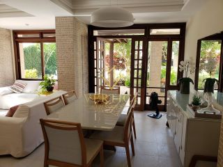 Casa Duplex em Condomínio | 5 Quartos | Piatã