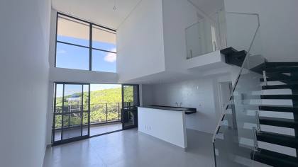 Duplex pé na areia