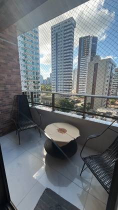 Apartamento Para Alugar com 2 quartos no bairro Cabo Branco em João Pessoa
