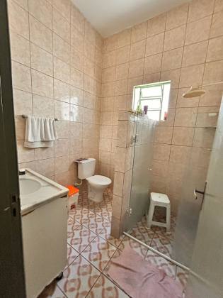 Casa Para Vender com 04 quartos 01 suítes no bairro Jaguaribe em João Pessoa