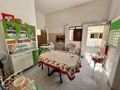 Casa Para Vender com 04 quartos 01 suítes no bairro Jaguaribe em João Pessoa