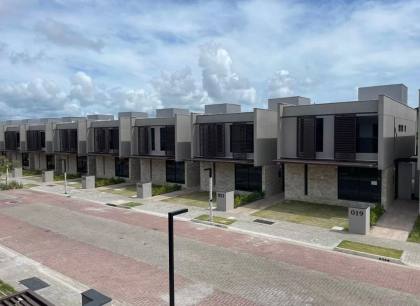 Alliance House- Casas de Alto padrão em Condomínio Fechado