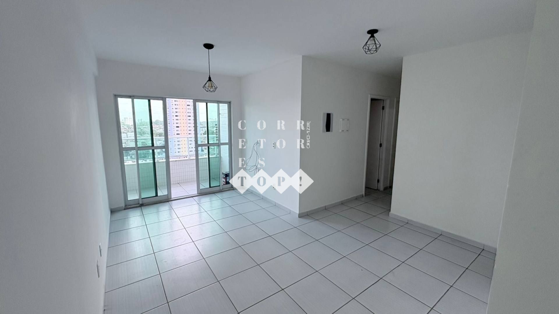 Apartamento Para Alugar com 3 quartos 1 suíte no bairro miramar em João Pessoa/PB