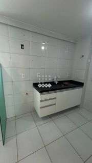 Apartamento Para Alugar com 3 quartos 1 suíte no bairro miramar em João Pessoa/PB