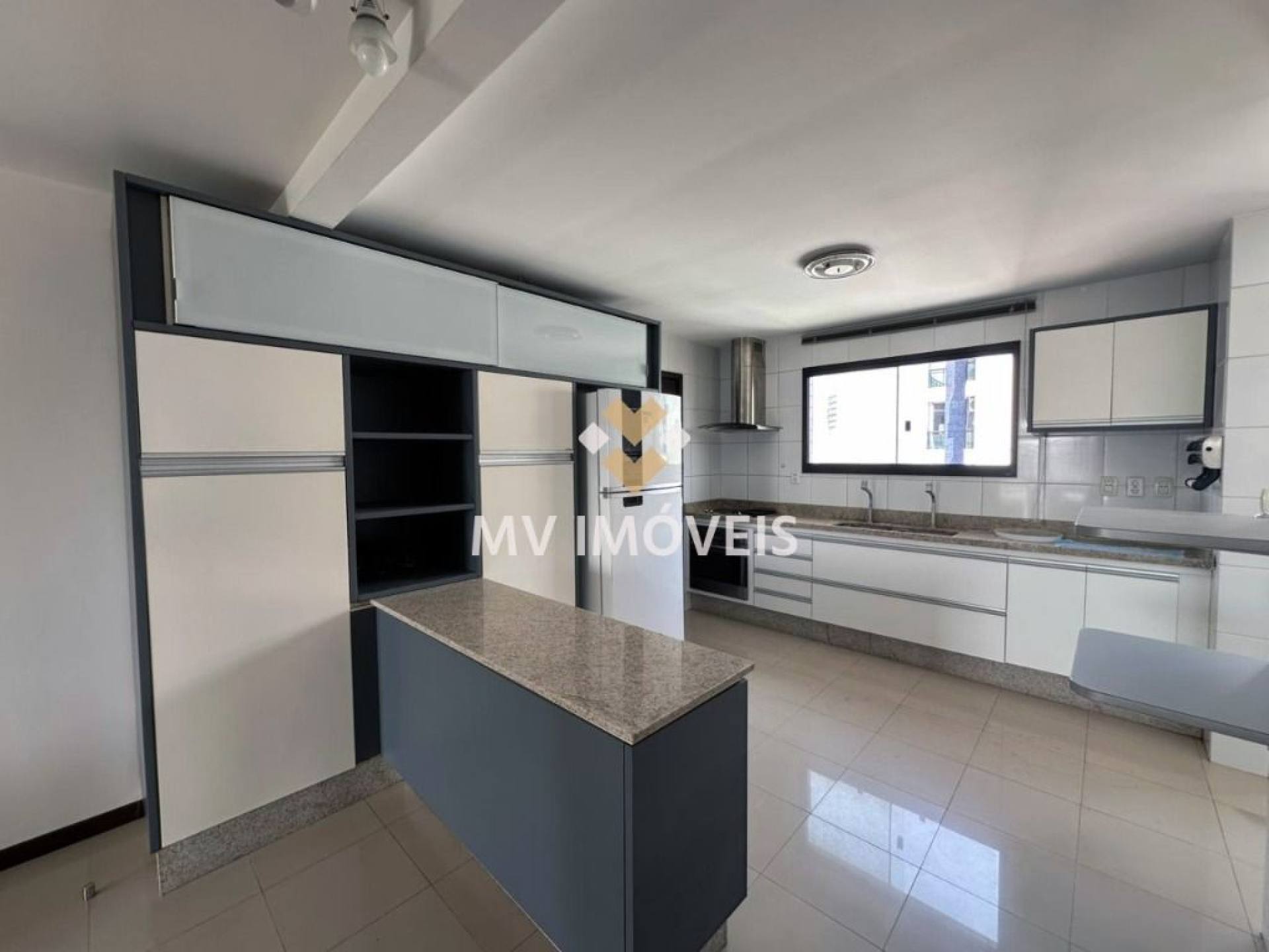 Apartamento à venda com 3 quartos, 3 suítes e 2 vagas no Umarizal, Belém (PA) — foto 4 de 30