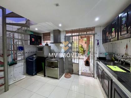 Casa na Av. João Paulo II - Marco - Belém/PA