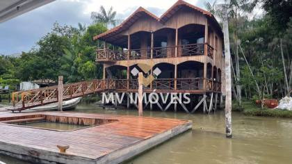 Casa na Ilha das Onças - Combú - Barcarena/Pará