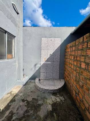 Casa na Rua da Azpa - Águas Brancas - Ananindeua/Pará