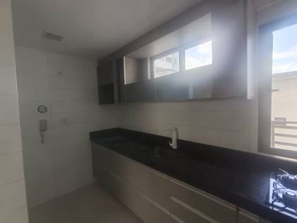 APARTAMENTO EM TAMBAÚ 