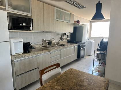 APARTAMENTO NO AEROCLUBE 