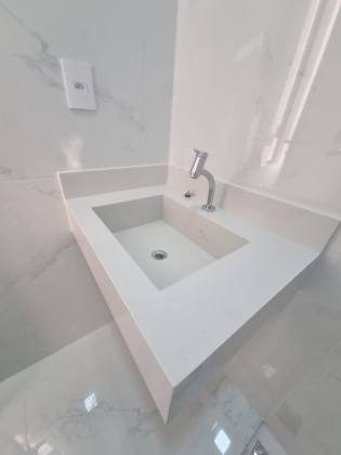 APARTAMENTO NOS BANCÁRIOS