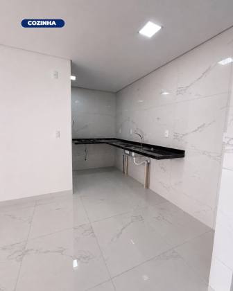 APARTAMENTO NOS BANCARIOS (PRAÇA DA PAZ)