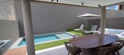 CASA A VENDA EM CONDOMINIO RESORT CABEDELO