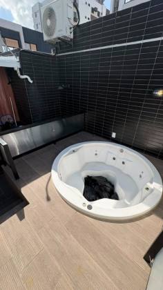 Apartamento Duplex no Bessa, proximo da praia, localizaçao privilegiada
