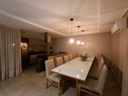 RES. NO JARDIM OCEANIA | 3 SUÍTES, ANDAR ALTO E A POUCOS METROS DA PRAIA