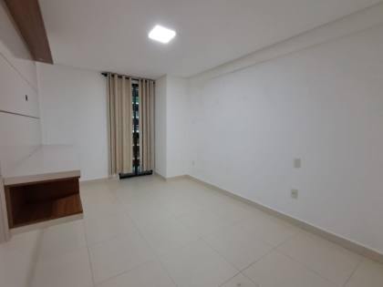 RES. NO JARDIM OCEANIA | 3 SUÍTES, ANDAR ALTO E A POUCOS METROS DA PRAIA