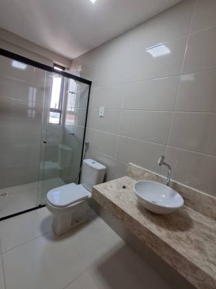 RES. NO JARDIM OCEANIA | 3 SUÍTES, ANDAR ALTO E A POUCOS METROS DA PRAIA