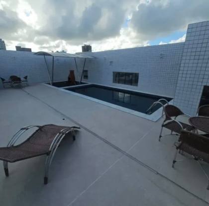Apartamento mobiliado à venda com 3 quartos, 3 suítes e 2 vagas no Jardim Oceania - João Pessoa/PB