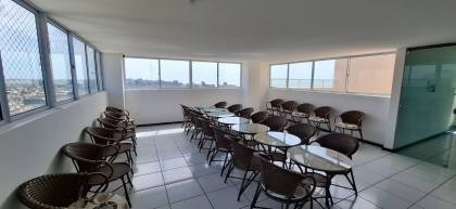 Apartamento à venda com 2 quartos, 1 suíte e 1 vaga em Jardim Brasília - Cabedelo/PB