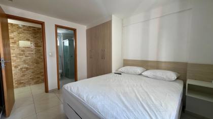 Apartamento Para Alugar com 2 quartos 1 suítes no bairro Cabo Branco em João Pessoa