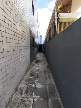 Apartamento térreo à venda com 3 quartos, 1 suíte e 1 vaga no Bessa - João Pessoa/PB