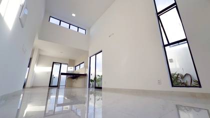 Excelente Casa em Condomínio Fechado
