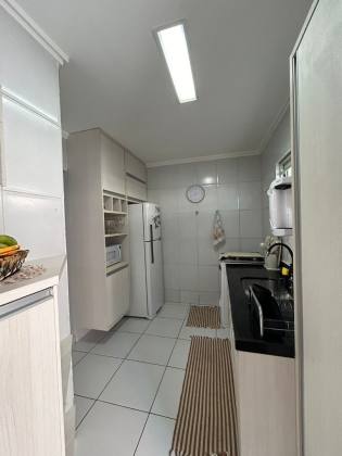 Apartamento térreo à venda com 3 quartos, 1 suíte e 1 vaga em Intermares - Cabedelo/PB