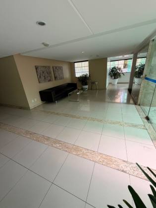 APARTAMENTO À VENDA EM TAMBAÚ  3 QUARTOS  VISTA MAR