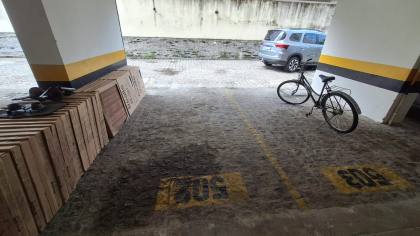 Apartamento todo reformado a venda 03 quartos em Manaira