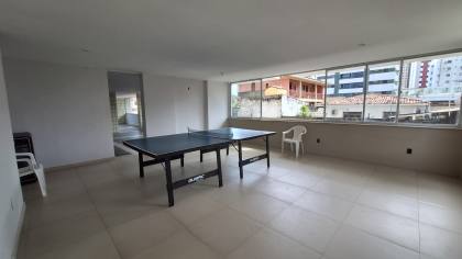 Apartamento todo reformado a venda 03 quartos em Manaira