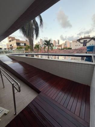 Apartamento Para Alugar com 2 quartos no Altiplano em João Pessoa