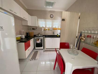 Casa à venda com 3 quartos, 1 suíte e 2 vagas em Monte Castelo - Cabedelo/PB