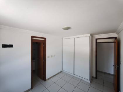 Apartamento à Venda em Manaíra | Amplo, 3 Suítes e 2 Vagas de Garagem