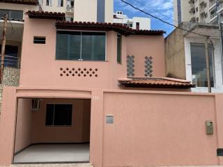 Casa na Farolândia