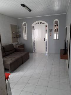Casa no Eduardo Gomes