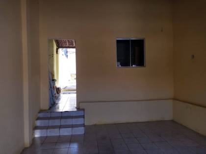 CASA NO EDUARDO GOMES