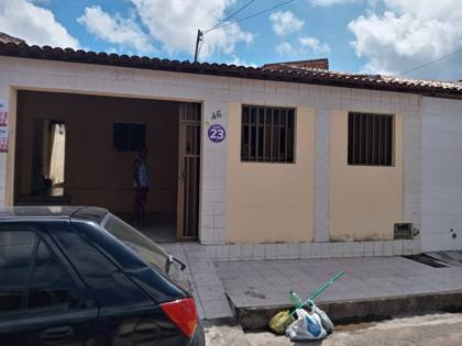 CASA NO EDUARDO GOMES