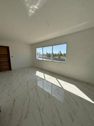 CASA NO CONDOMÍNIO SOL E PRAIA